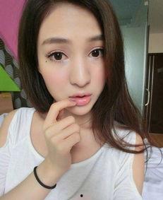 呆妹娱乐明星吃瓜事件视频,揭秘幕后真相与网络舆论风暴 第1张 呆妹娱乐明星吃瓜事件视频,揭秘幕后真相与网络舆论风暴 第1张