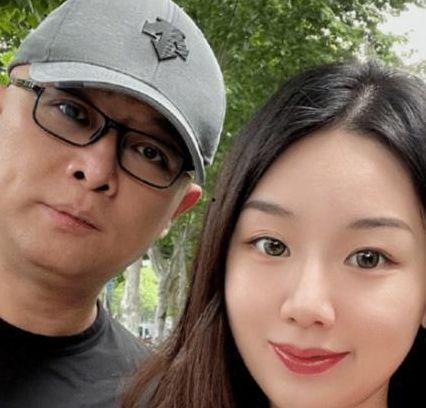 娱乐圈大家都是吃瓜,瓜田李下，揭秘明星幕后故事  第3张