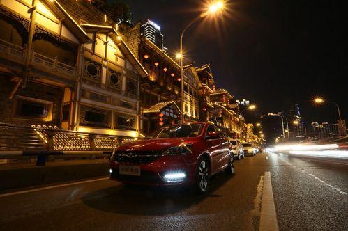 洪崖洞吃瓜网红,揭秘网红美食背后的故事