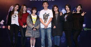 娱乐圈最新新闻爆料,某明星恋情曝光，背后真相令人震惊！