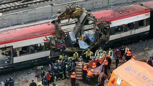 爆料重庆地铁爆炸事件视频  第3张