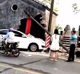 四川女司机爆料被撞视频,惊险一幕！行车记录仪记录下被撞全过程  第3张