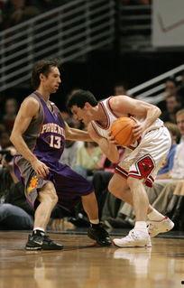 新闻已经爆料了科比,篮球传奇陨落,世界哀悼篮球巨星 第3张 新闻已经爆料了科比,篮球传奇陨落,世界哀悼篮球巨星 第3张